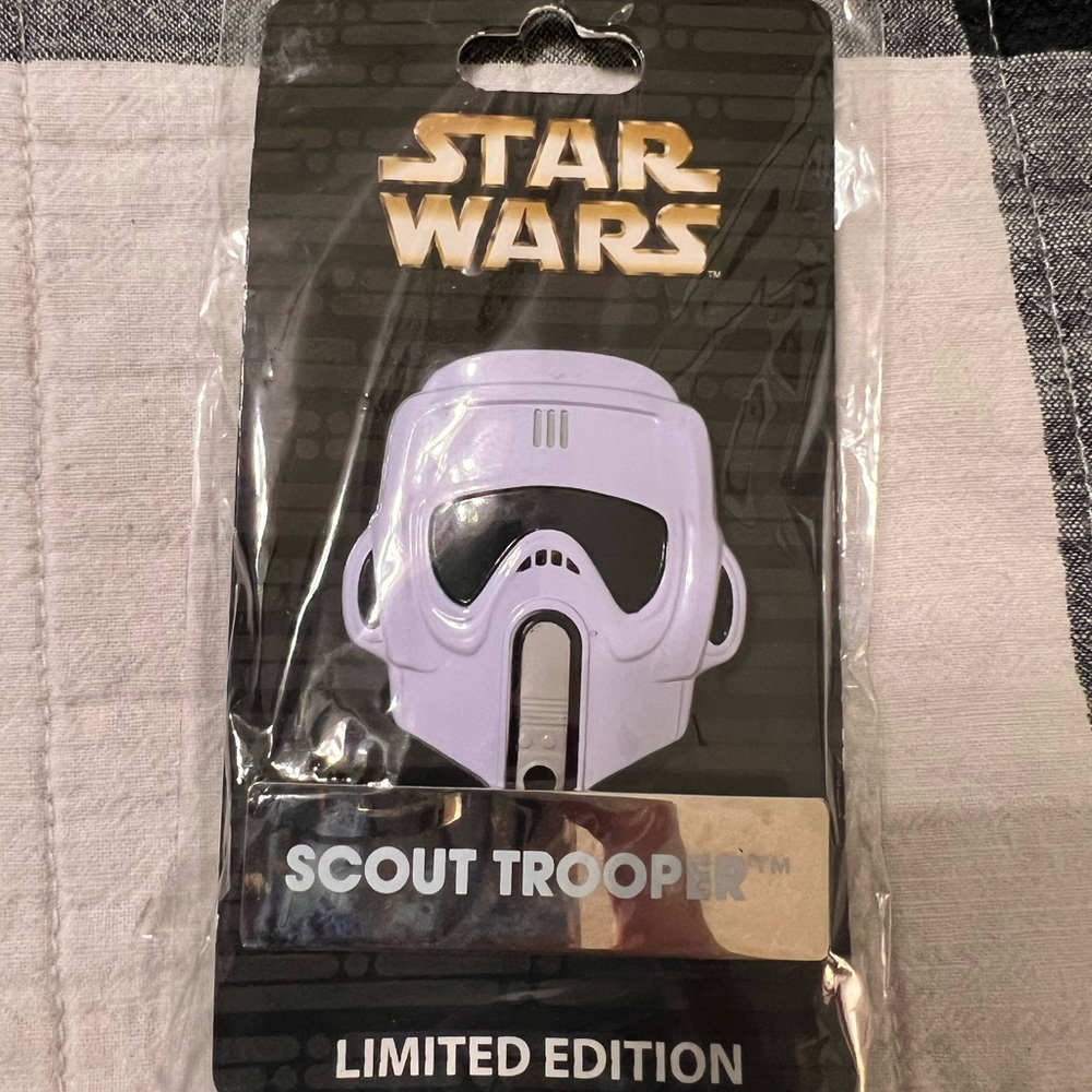 Disney Star Wars Scout Trooper Trading Pin